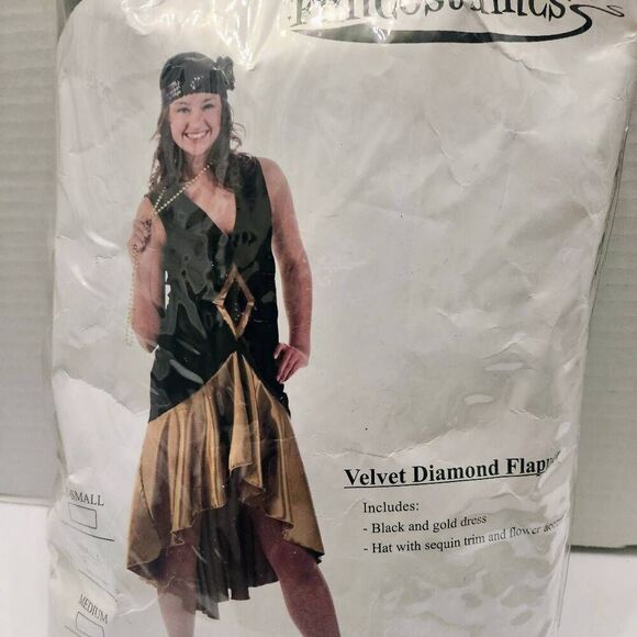 Velvet Diamond Flapper Halloween Costume  by FunCostumes.com: Size Lg: Sexy Fun - Picture 4 of 4